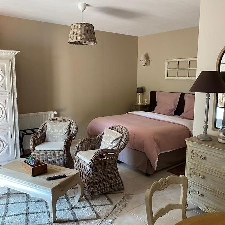 Chambres D Hotes La Suite Du 12 Brie  Exterior foto